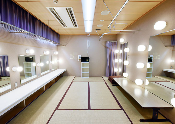 楽屋1 画像